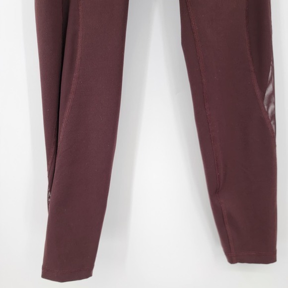 Old Navy Women's Athletic Elevate Go Dry Mesh Detail Leggings Purple Size Small - Picture 8 of 11